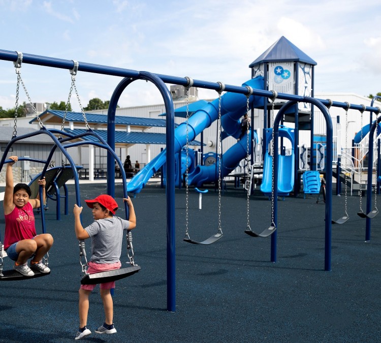 bluecross-healthy-place-at-highland-park-photo